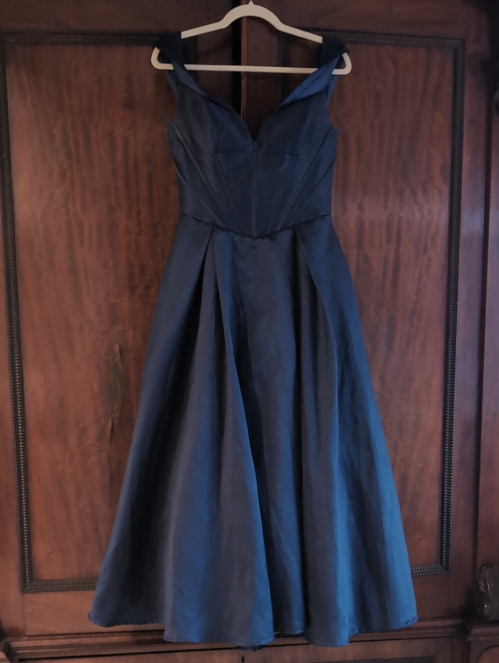 Royal Queen Collection USA USA Navey Blue Ball Gown Formal Prom Wedding Size 8
